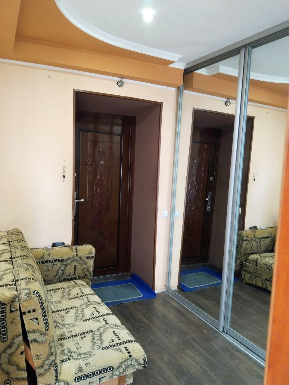 💫🔥Продам 2-комн. квартиру в отличном состоянии на кв.Якира (дом из красного кирпича) 🔥💫 ⭐️ 2/16 этаж. ⭐️ Балкон застеклен, подвесные потолки, ламинат, плитка в с/у. ⭐️ Вода постоянно ⭐️ Продается со всей мебелью и техникой 💰Цена 5,3 млн.руб. Звоните уже сейчас 📲+7(959)203-89-58 Анна...